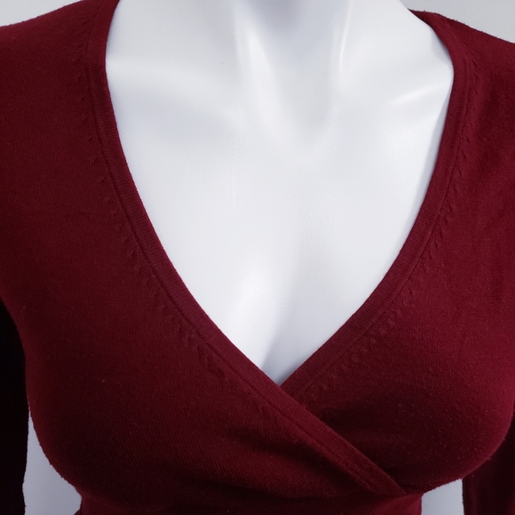 Forever 21 faux wrap sweater blouse, red, small - Picture 5 of 9